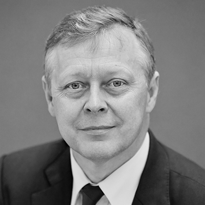 Dr David Holbrook